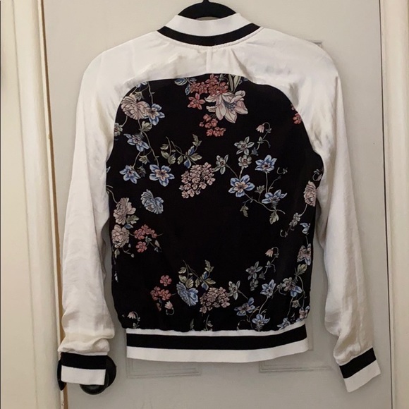 Floral Bomber Jacket Xhilaration - Picture 4 of 5